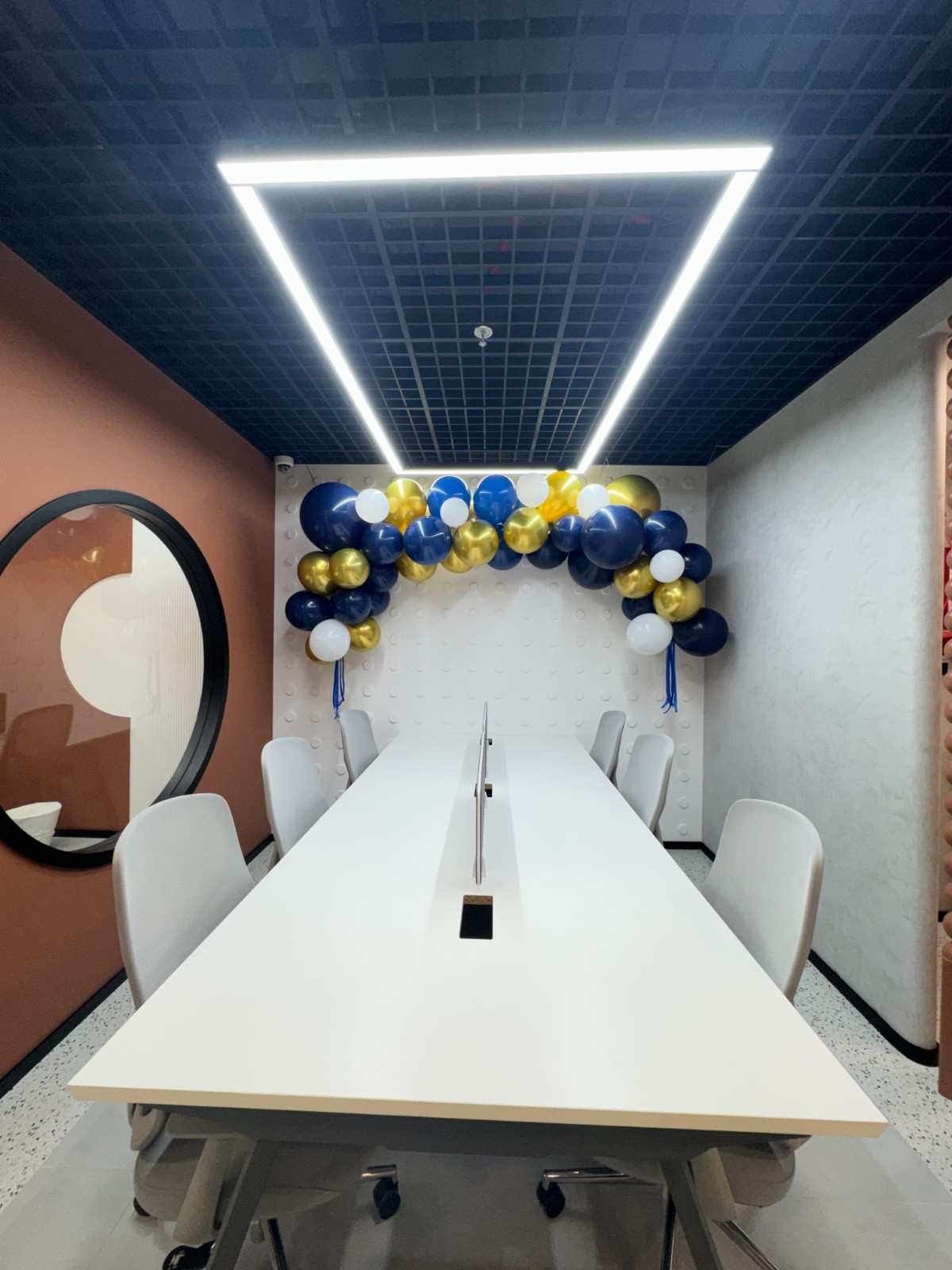 Coffee & Lounge